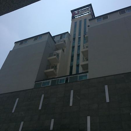 דאג'און Bj Hotel מראה חיצוני תמונה
